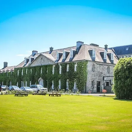 Hotel Manor 4*