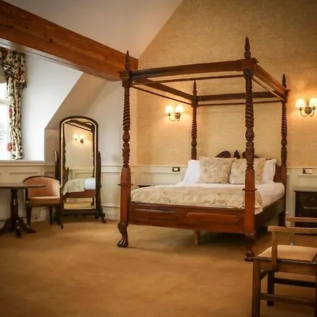 Hotell Manor 4*