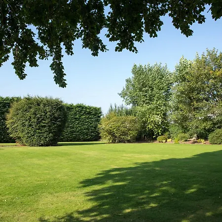 Manor Hotel 4*