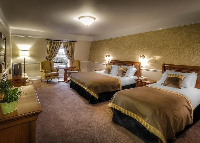 Manor 4*