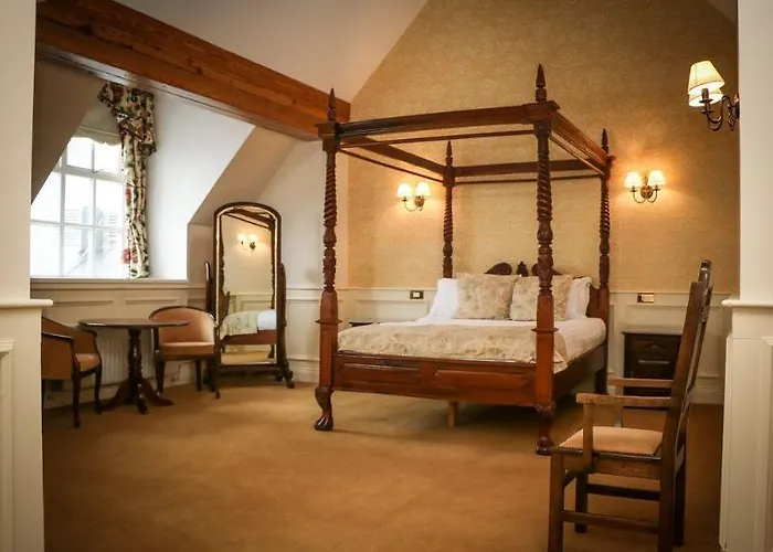 호텔 Manor 4*