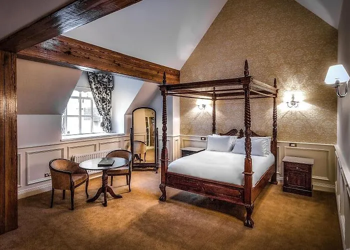 Manor Otel Celbridge